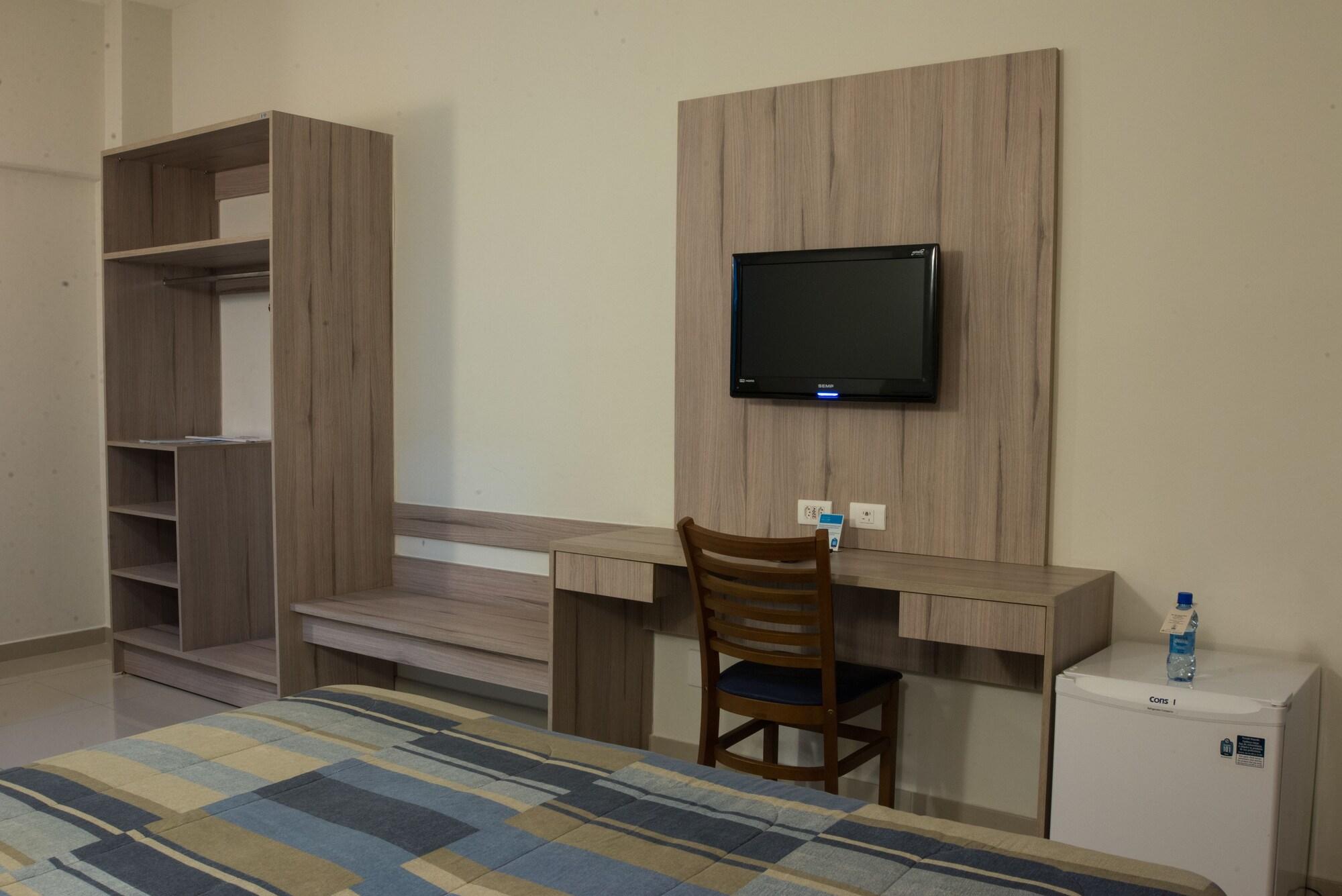 Hotel Estacao 101 - Итажаи Экстерьер фото